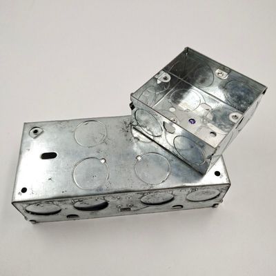calidad  BS Standard Switch Socket Box IP65 Galvanized Steel 3X6 3X3 Fábrica