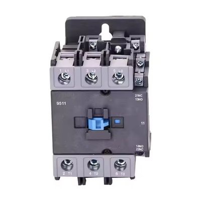 Contactor de CA 125A de 3 polos con 3 contactos auxiliares de tornillo o montaje de rieles DIN con clasificación IP20